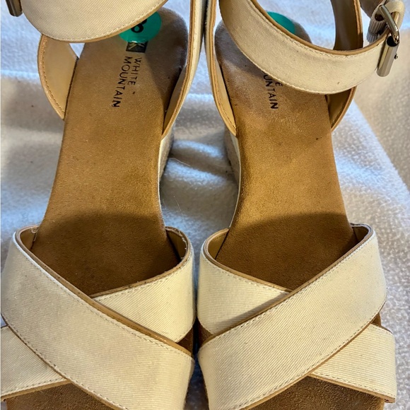 White Mountain “Banjo” 8M Cream Natural Espadrille Wedge Sandals w/Ankle Strap - Picture 6 of 9